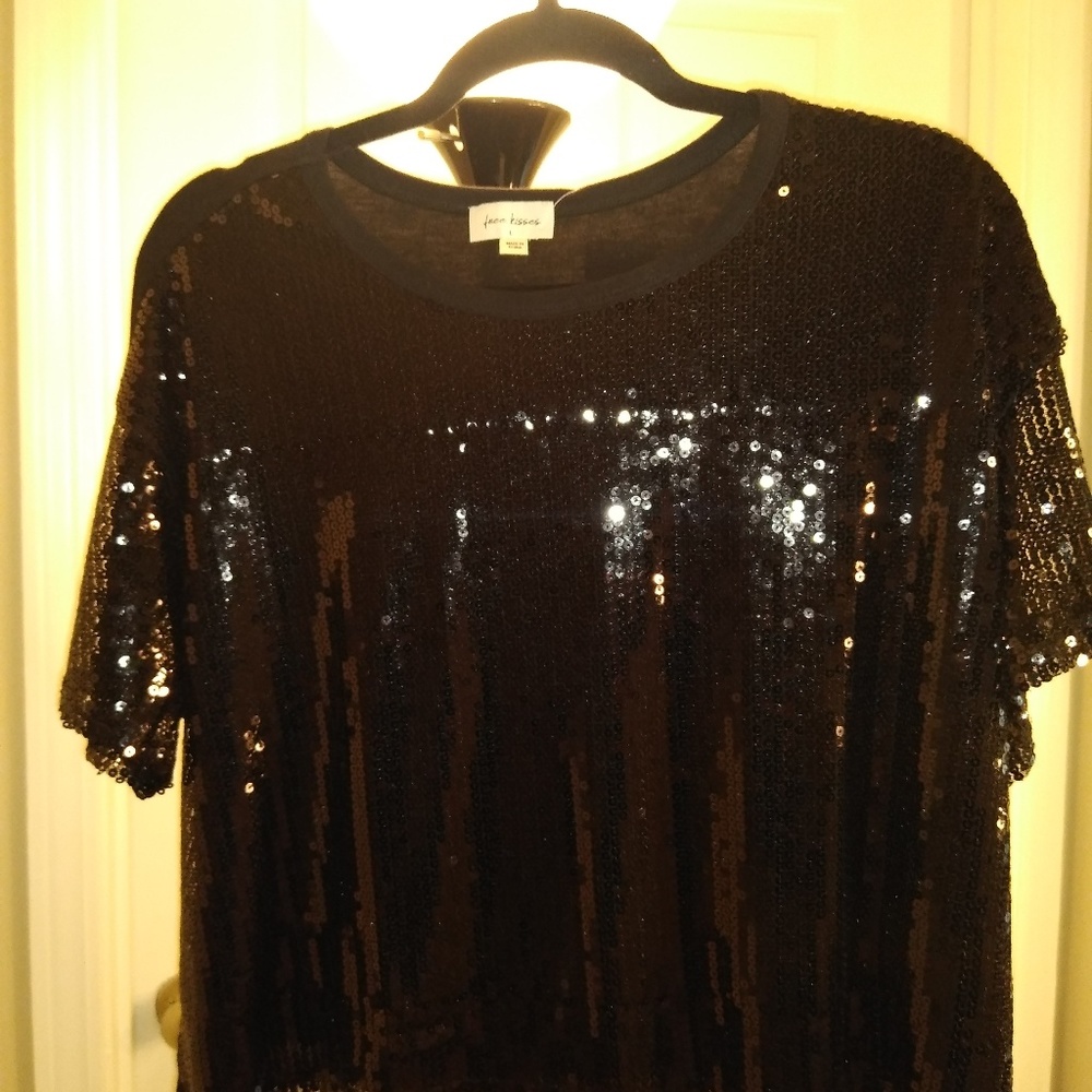 Short sleeve blouse